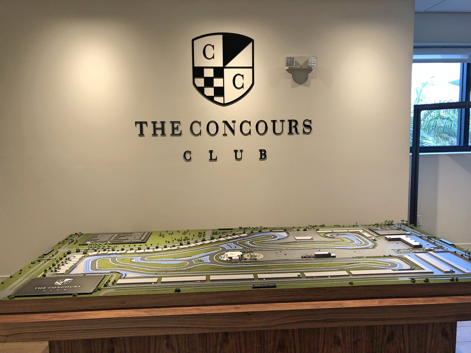 Another view of the Concours Race Club scale model
