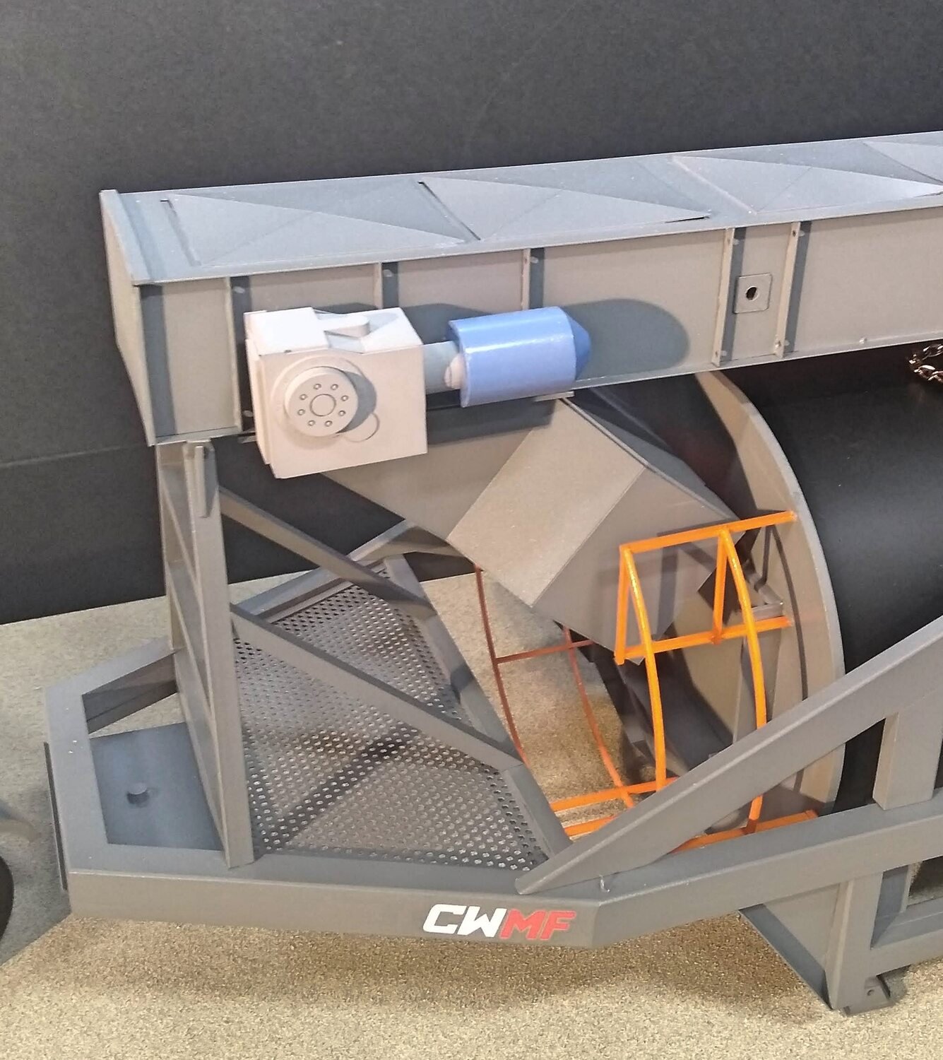 Another view of the CWMF Portable System scale model